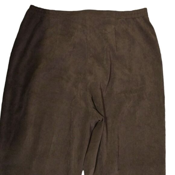 Studio C Brown Faux Suede Womens Pants 16 XL Side Zipper Elastic Waist Hem Slits - Picture 9 of 15